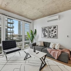 Envitae Hotel, 4BR Modern Sleek Apartment