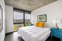 New, Sleek 2BR - Perfect Blend of Comfort & Style in Chicago - Image 3