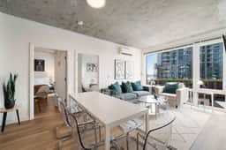 Premium Urban 4BR - Perfect Mix of Comfort & Location - Image 2