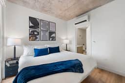 Spacious 4BR Near Fulton Market & Riverwalk - Image 4