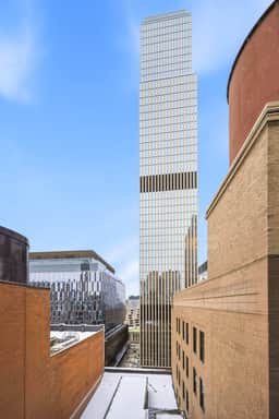 3BR Modern & Spacious Downtown Apartment - Image 2