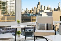 ENVITAE Hotel, 4BR Luxury Modern Apartments - Image 2