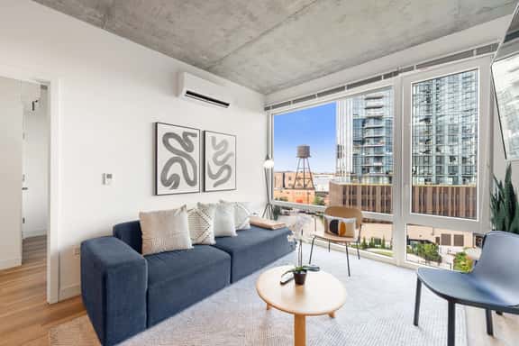3BR Apartment Near Clybourn Corridor & Old Town - Image 1