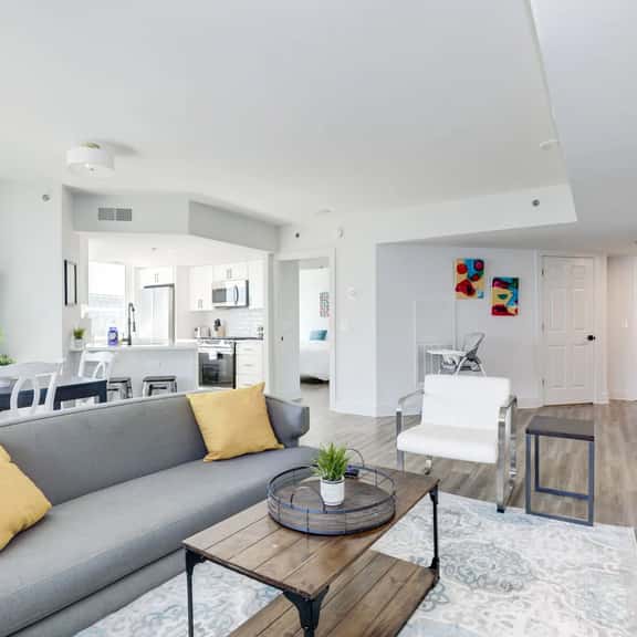 Jetsetter's 2BR Hub Between DC & Airport - Image 1