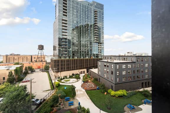 3BR Apartment Near Clybourn Corridor & Old Town - Image 5